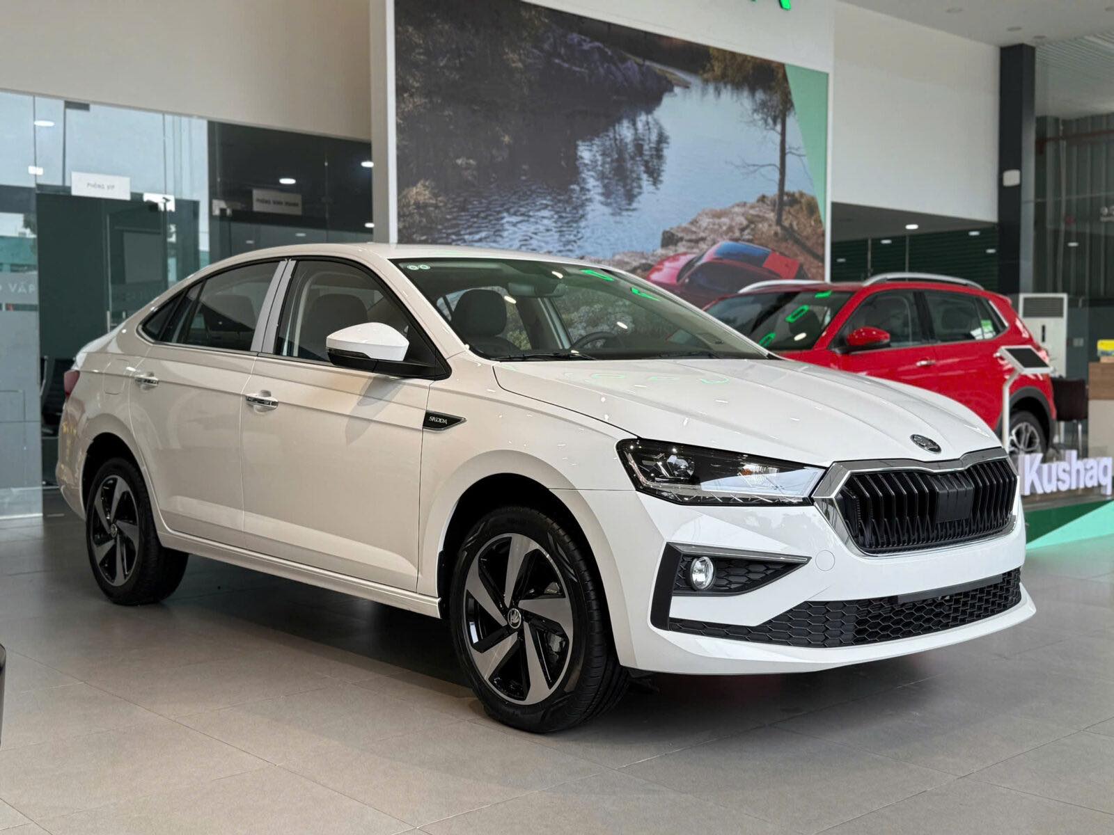 Giá lăn bánh Skoda Slavia tại Hà Tĩnh